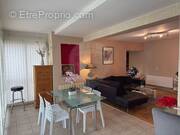 Appartement à LAMORLAYE