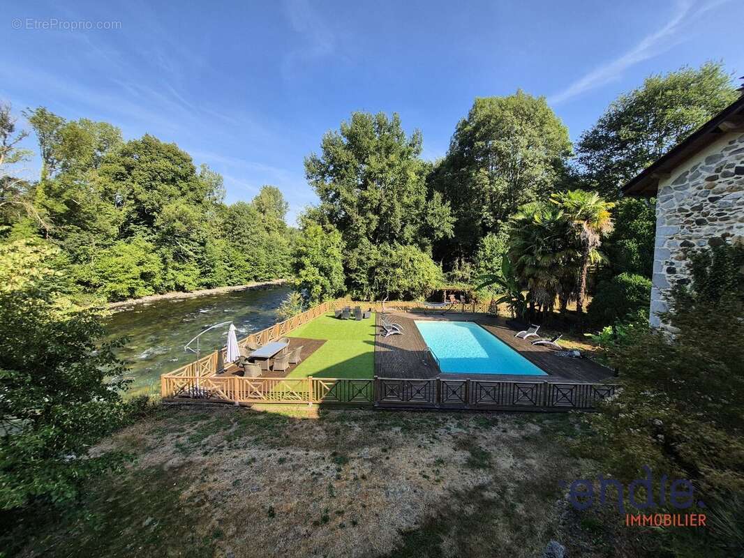 Splendide domaine de caractère à fort potentiel touristique (Gîte/chambres d'hôtes) - photo 14