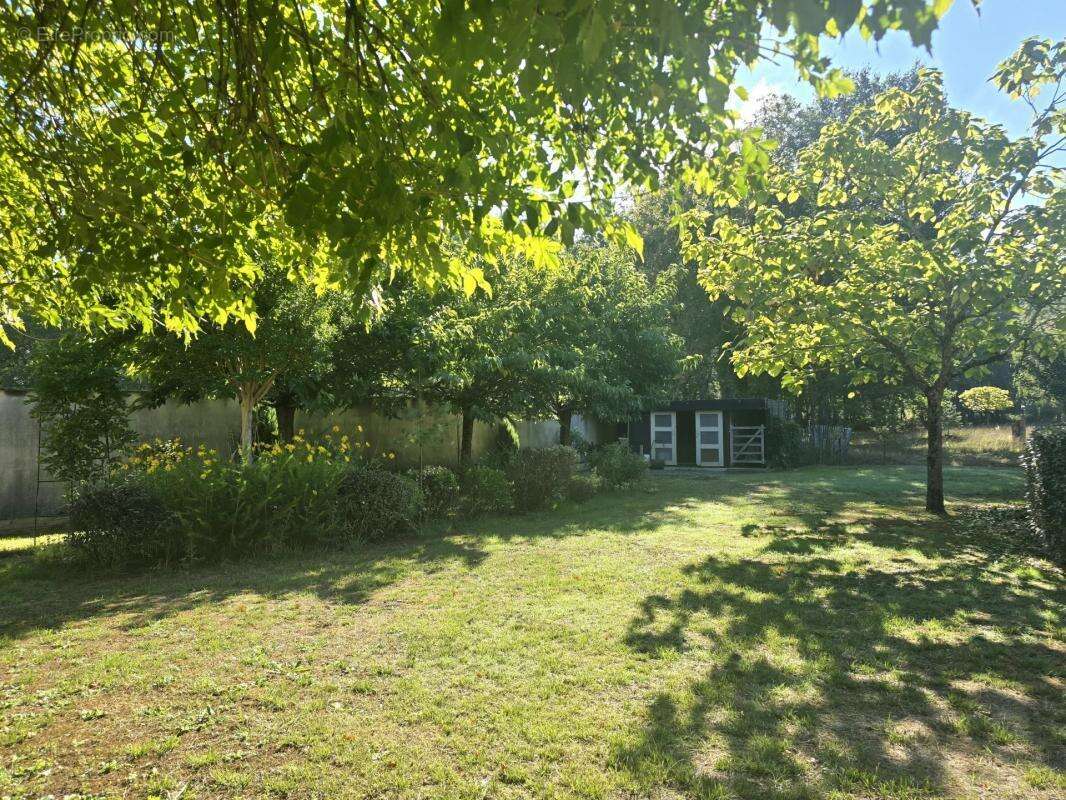 Maison à BOURG-DU-BOST