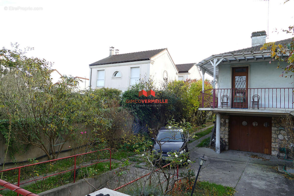 BUZENVAL - Propriété avec deux pavillons - photo 8