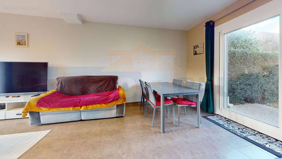 Maison à BOIS-D'ARCY