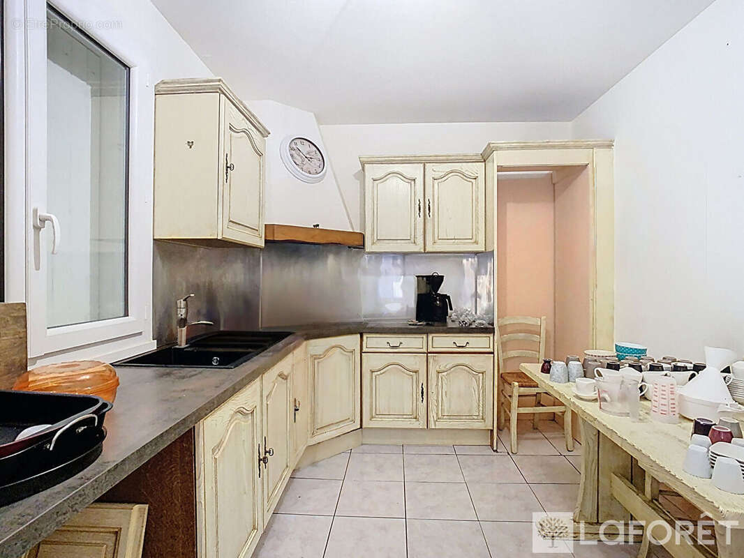 Maison à CHATEAUNEUF-LES-MARTIGUES