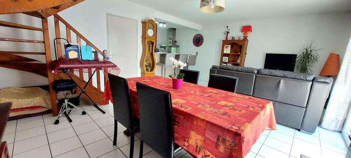 Maison à SAINT-JEAN