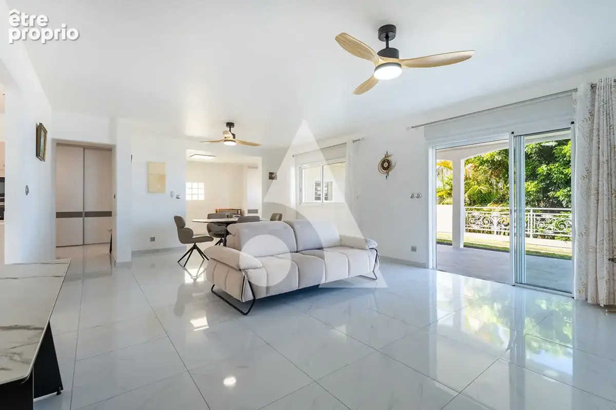 Maison contemporaine avec vue mer et prestations premium - photo 13
