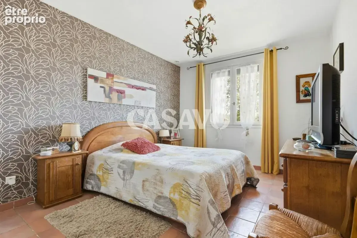 Vente Maison 7 pièces de 176m² - 13540 Aix-en-Provence - photo 11