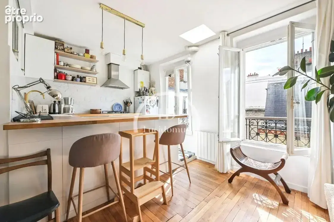 Appartement 2 pièces 44 m² à vendre à Paris-18e (75018) - photo 2
