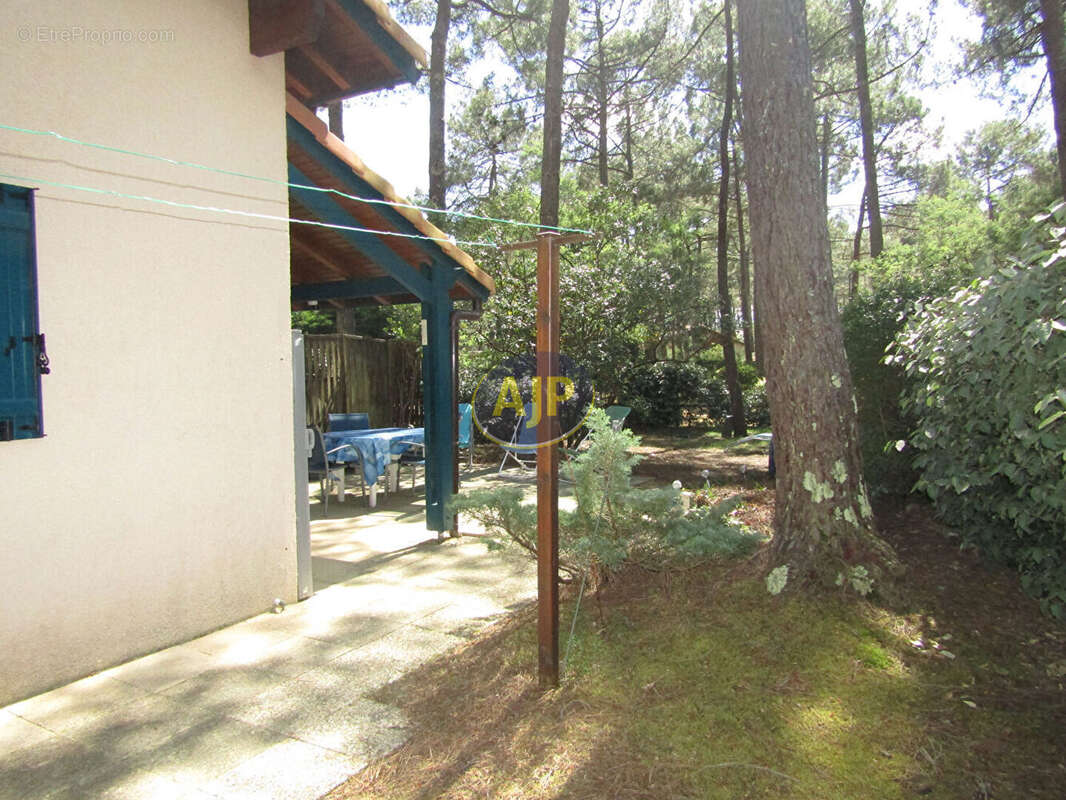 Maison à LACANAU