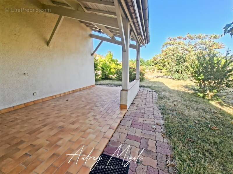 Maison de plain-pied de 90m², proche commerces, avec garage, terrain plat et clôturé - photo 12