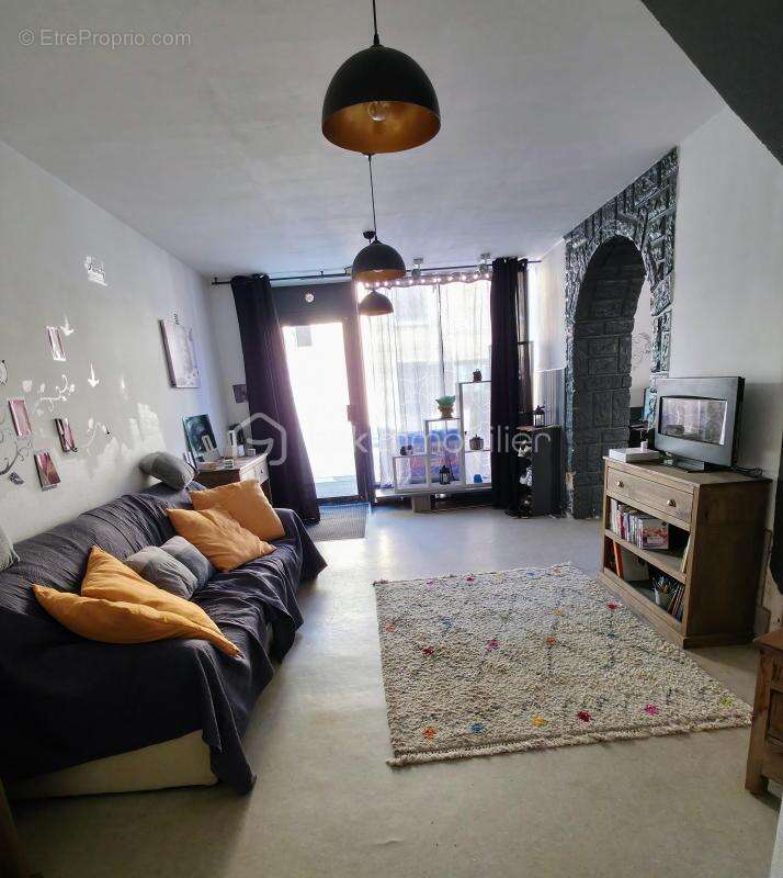 Maison à BUJALEUF