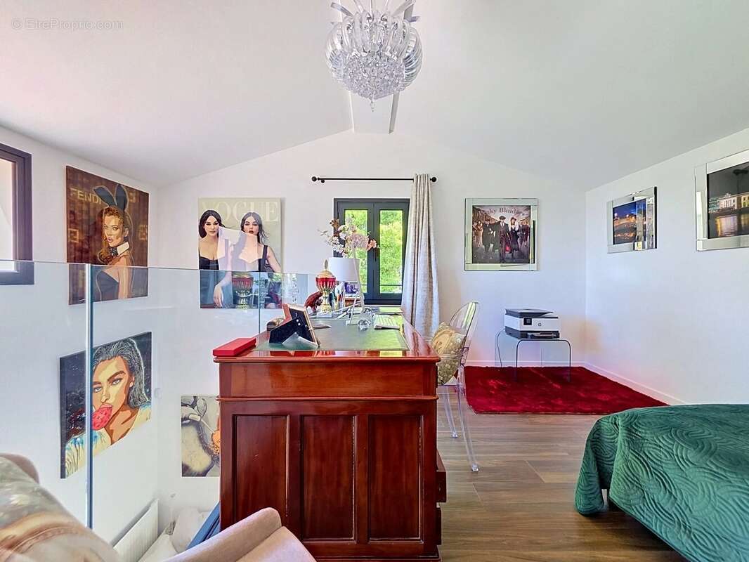 Maison à LE CANNET