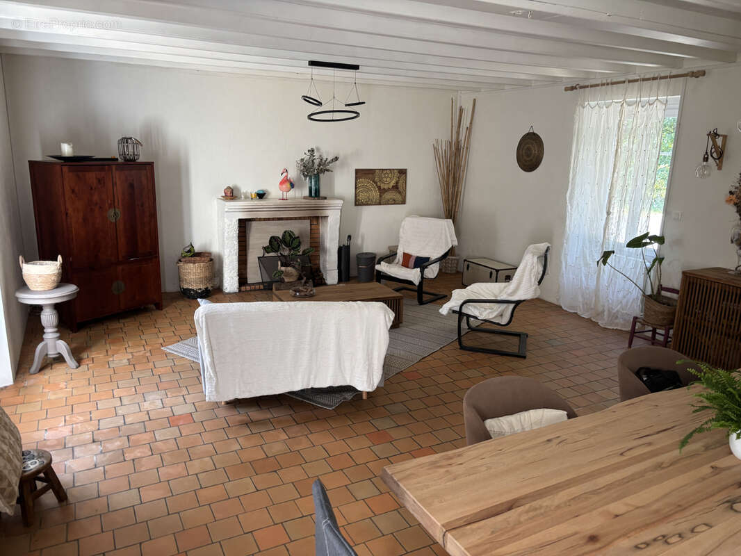 Maison à LE CELLIER