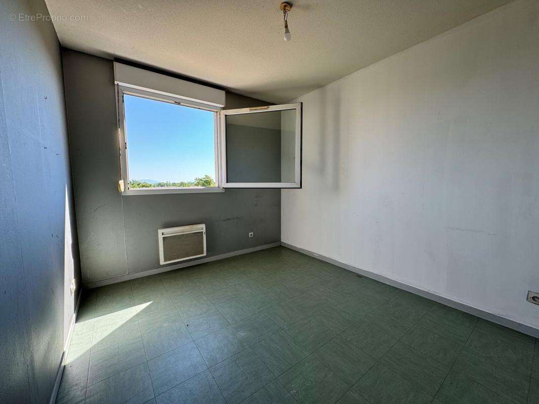 Appartement t4 - photo 13