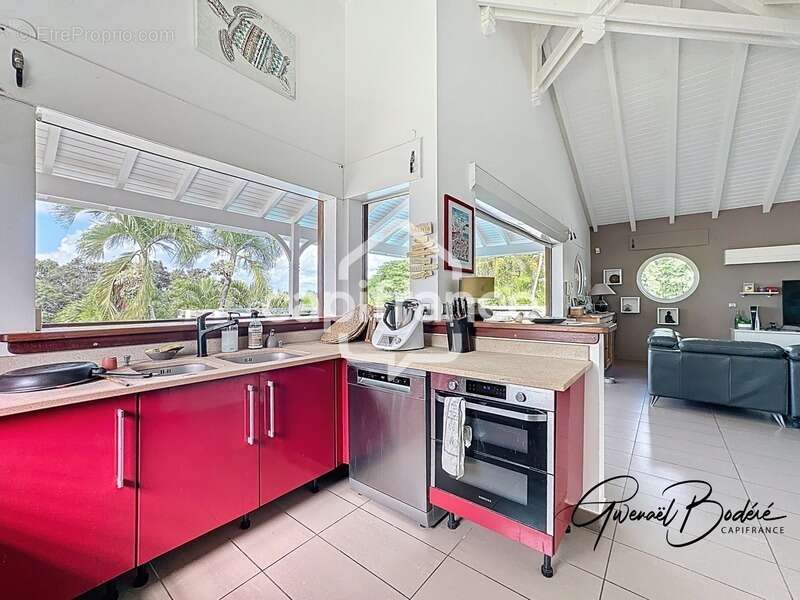 Maison à PETIT-BOURG