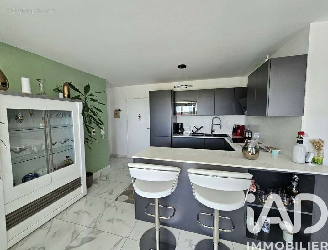 Photo 7 - Appartement à LES PAVILLONS-SOUS-BOIS