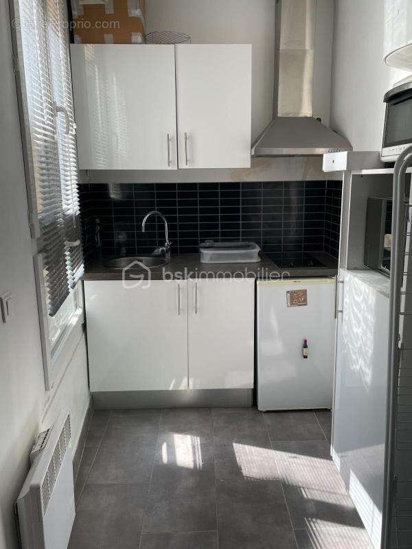 Appartement à PARIS-8E