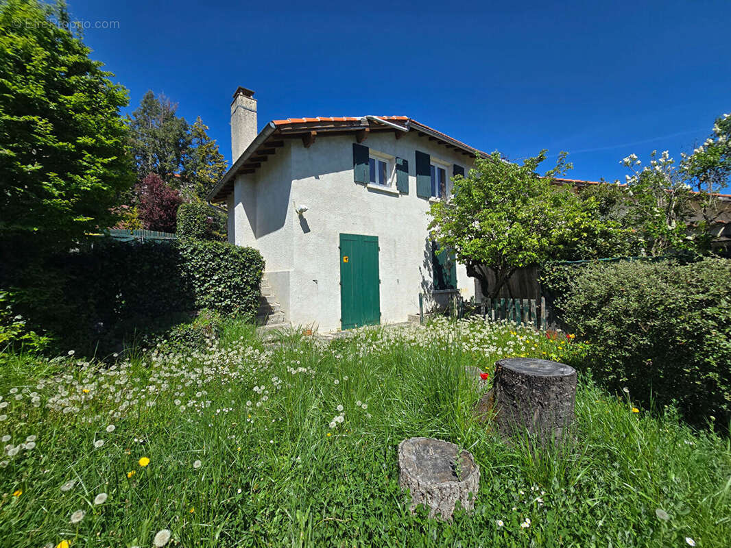 Secteur Capucins maison T3 avec jardin et parking - photo 2