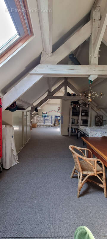 Maison à FLEURY-LA-FORET