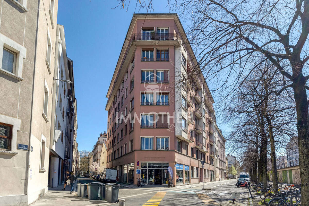 Appartement à GRENOBLE