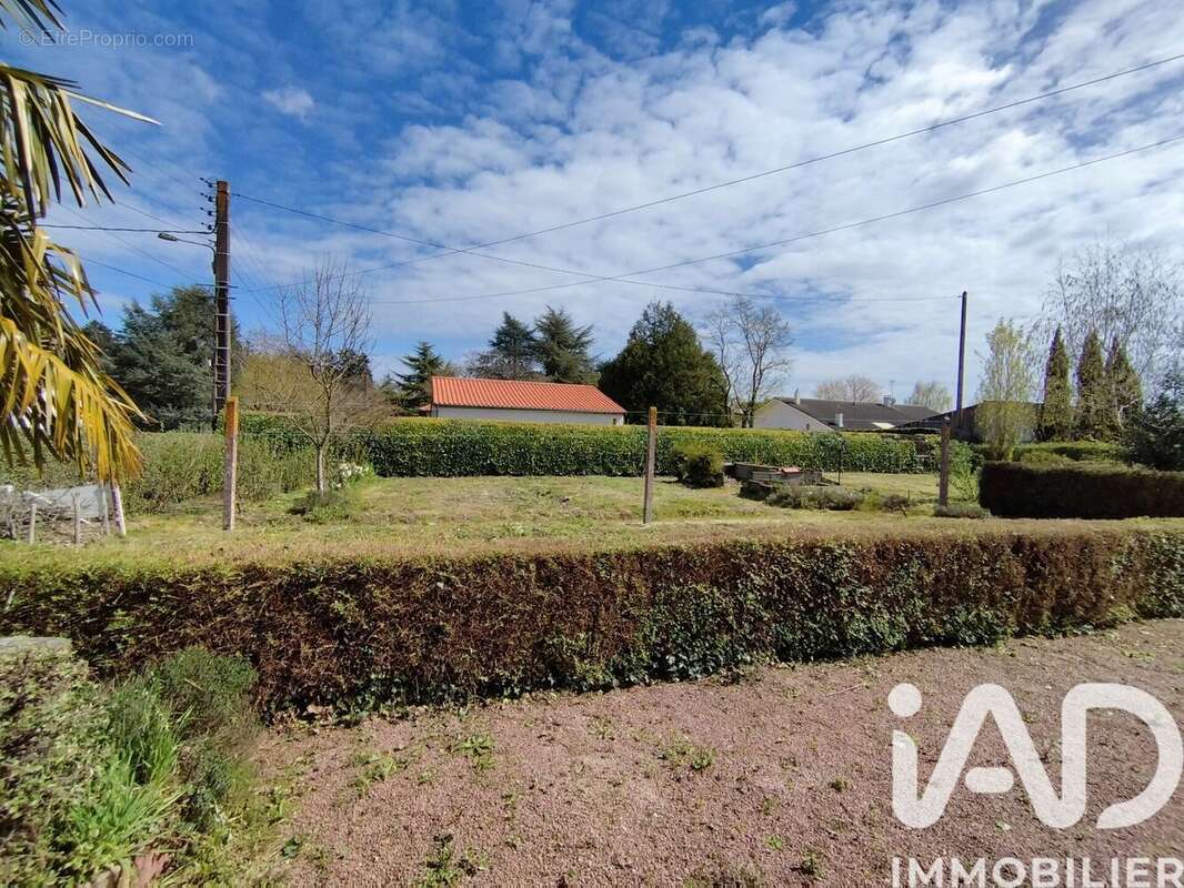 Maison 139 m² à Bressuire  - photo 7