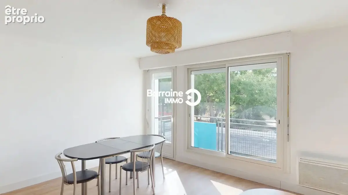 Lorient centre  - appartement t2 de 48m² avec balcon - photo 7