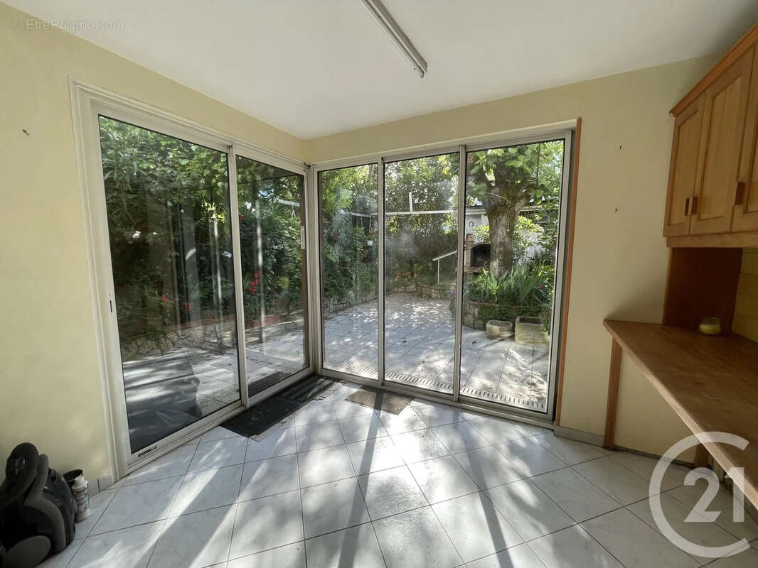 Maison 102 m² à Royan  - photo 10
