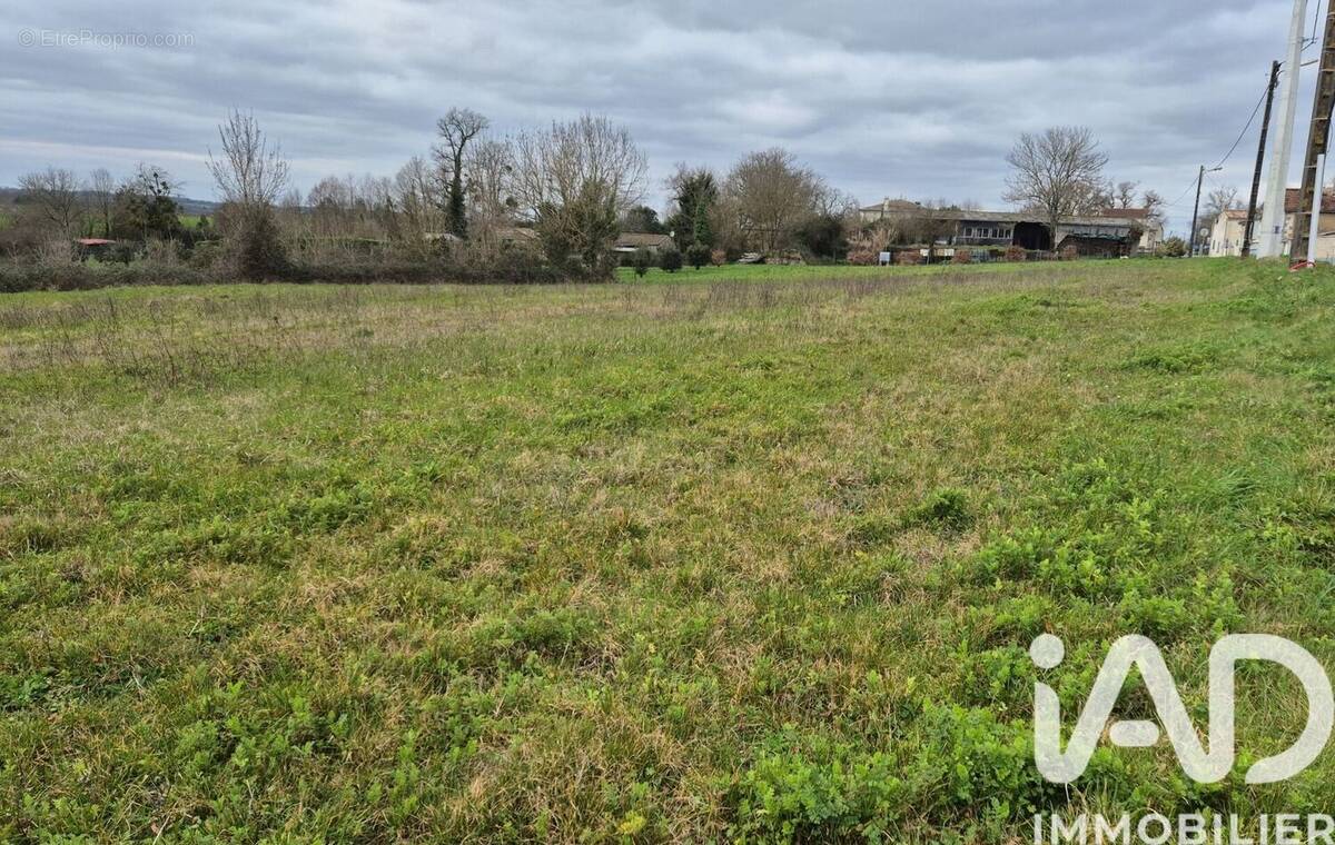 Photo 1 - Terrain à ALLAS-BOCAGE