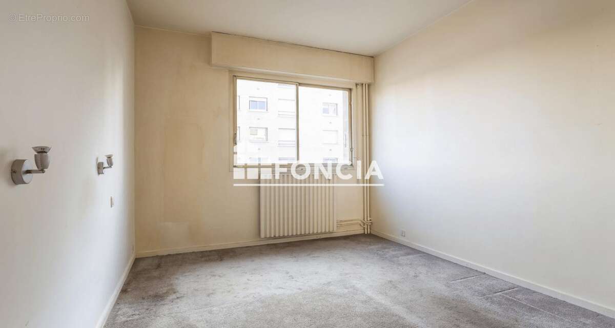 Appartement à BOURG-LA-REINE