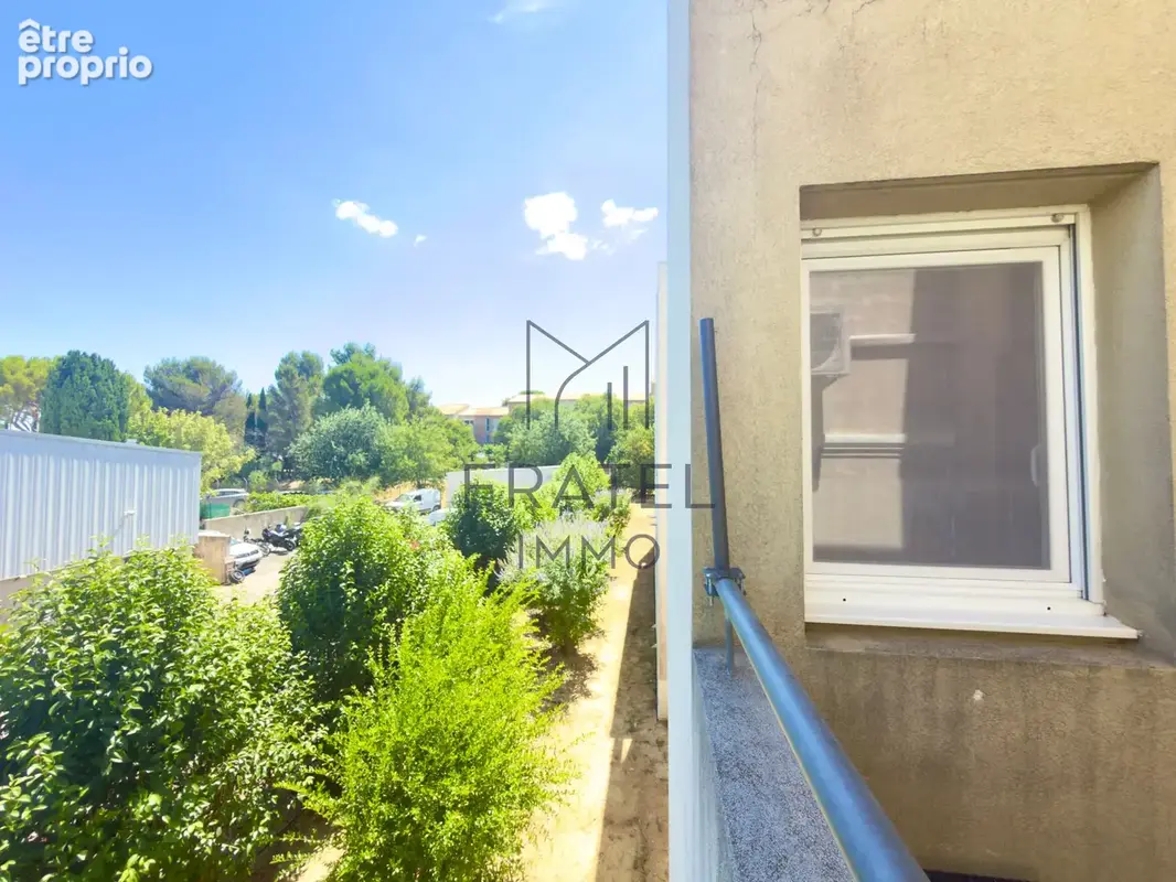 T2 avec terrasse, climatisation et cadre de vie privilégié - photo 11