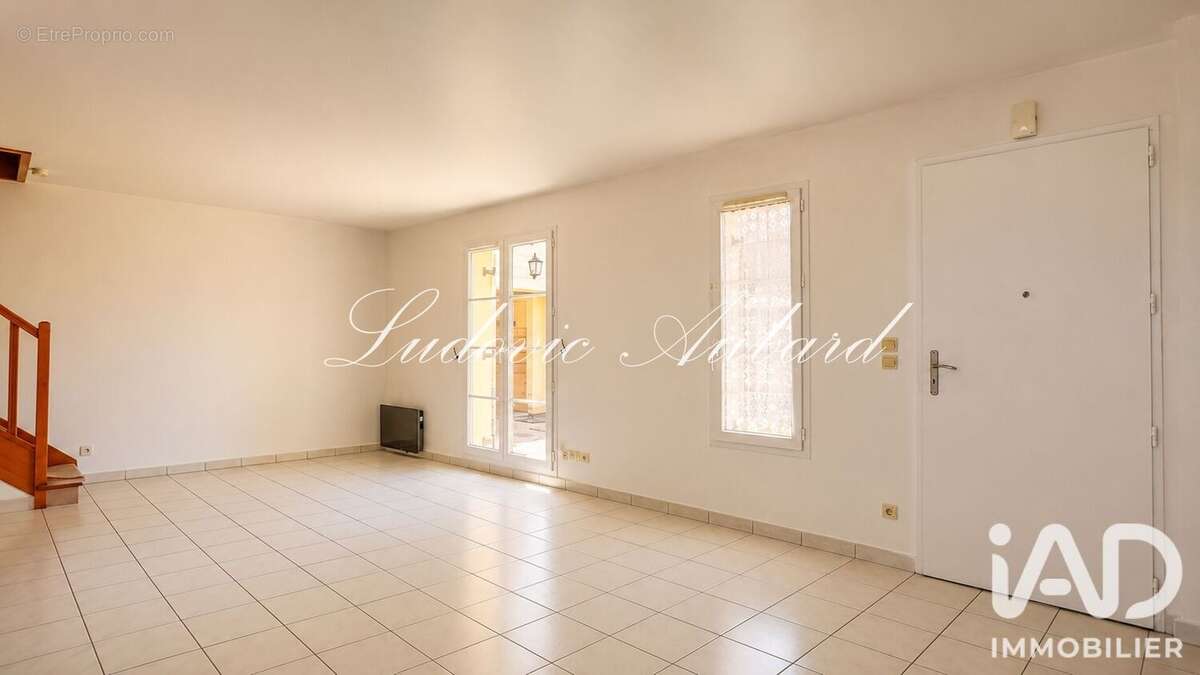 Photo 2 - Appartement à BAILLET-EN-FRANCE