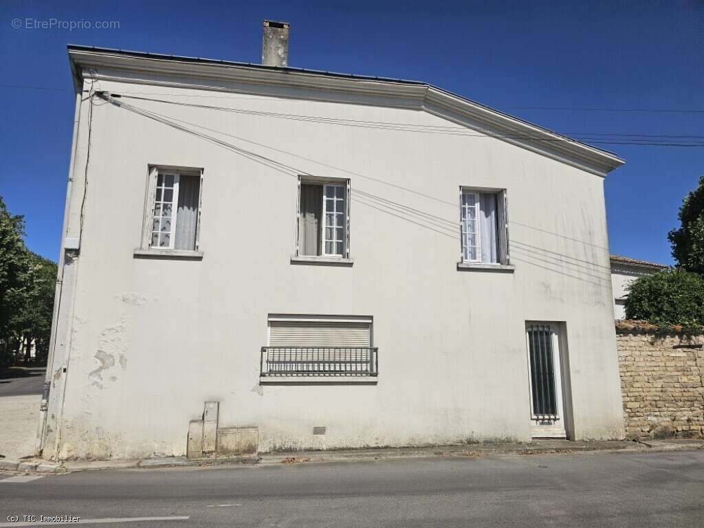 Belle Maison De Ville Avec Jardin Clos de Murs - photo 40