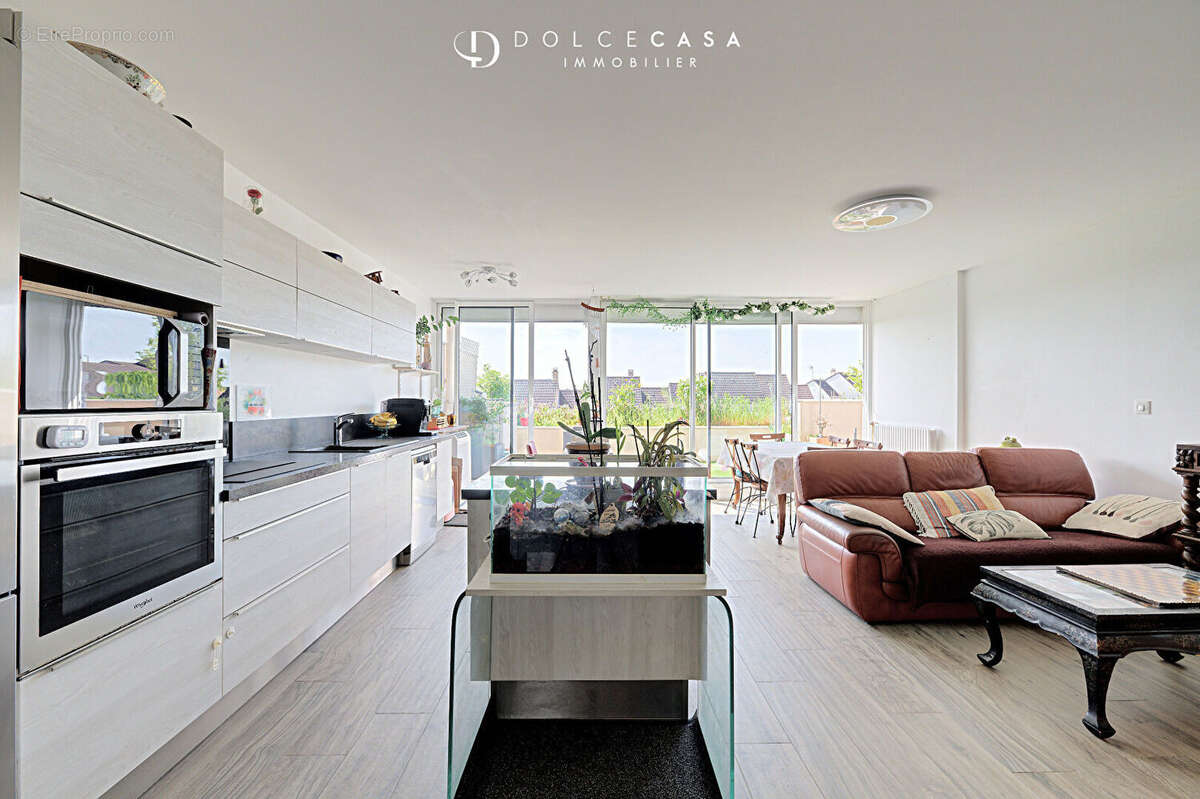Appartement à TORCY
