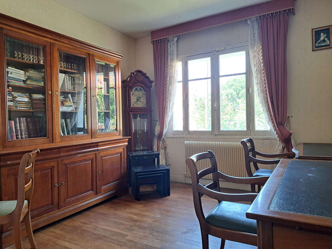 Maison à CHATELLERAULT