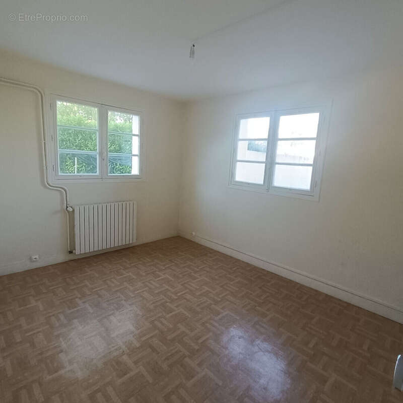 Maison à COGNAC