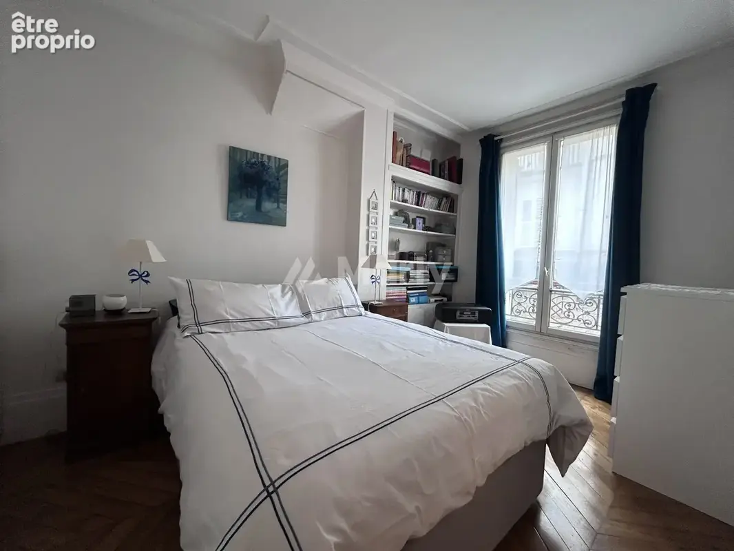 Appartement à PARIS-17E