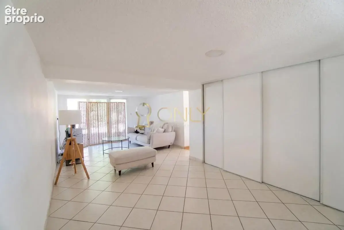 Fareins _ Maison 140 m² + sous-sol aménagé 75 m² - photo 10