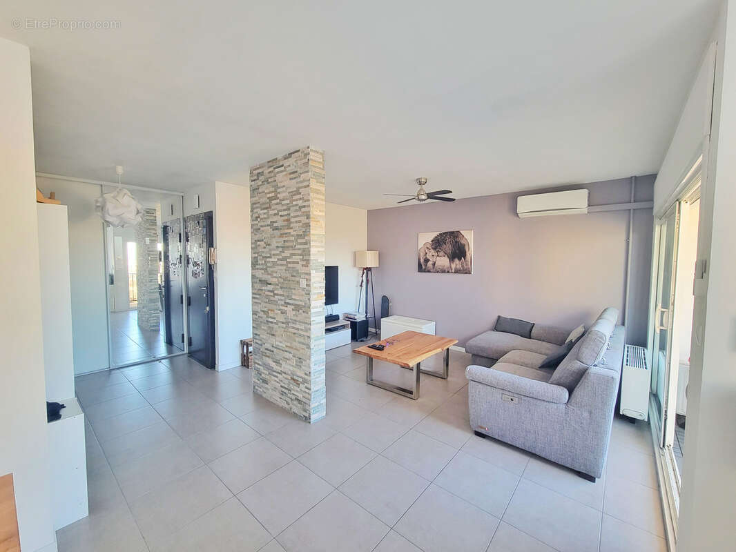 Appartement à OULLINS