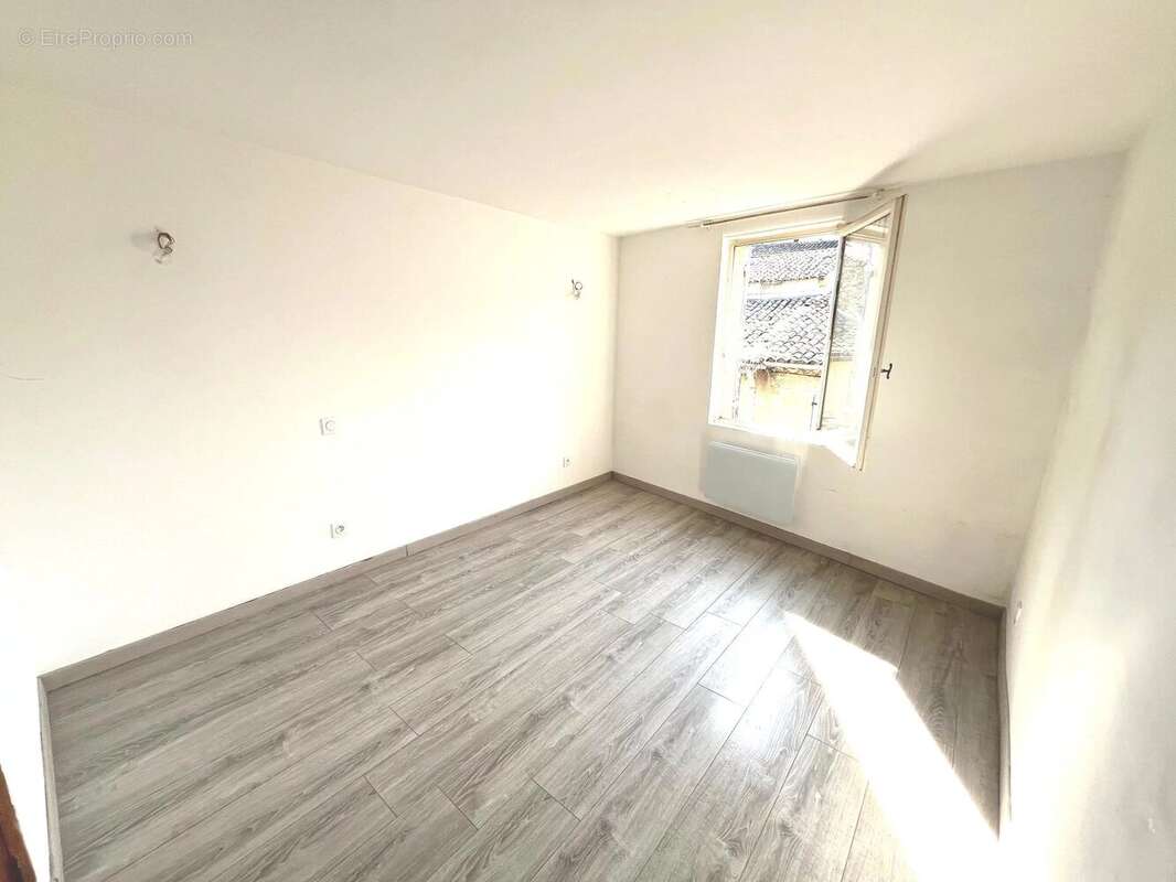 Appartement à LAURIS