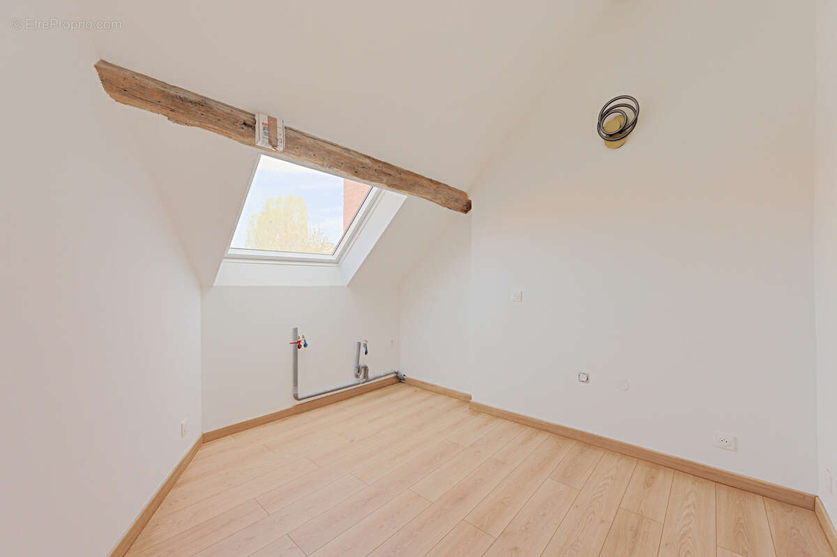 Centre-Ville- Appartement 3 pièces refait à neuf - photo 7