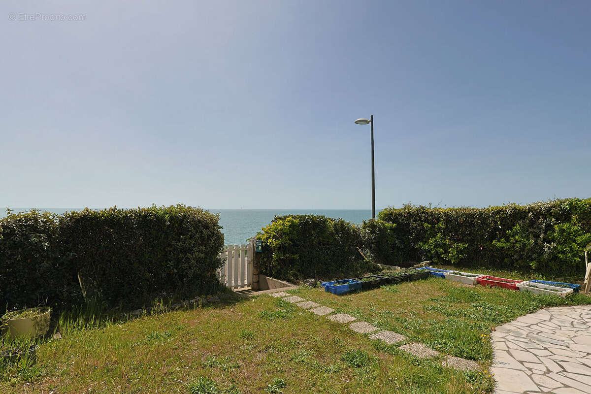 Maison à SAINT-PALAIS-SUR-MER