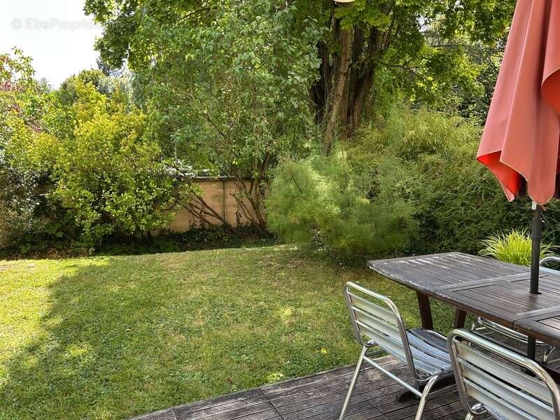 Appartement à GIF-SUR-YVETTE