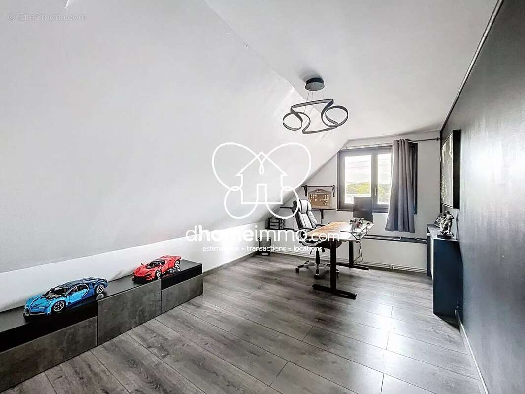 Maison à ROOST-WARENDIN