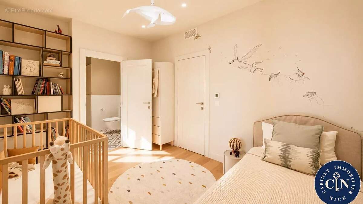 Appartement 92 m² à Nice  - photo 7