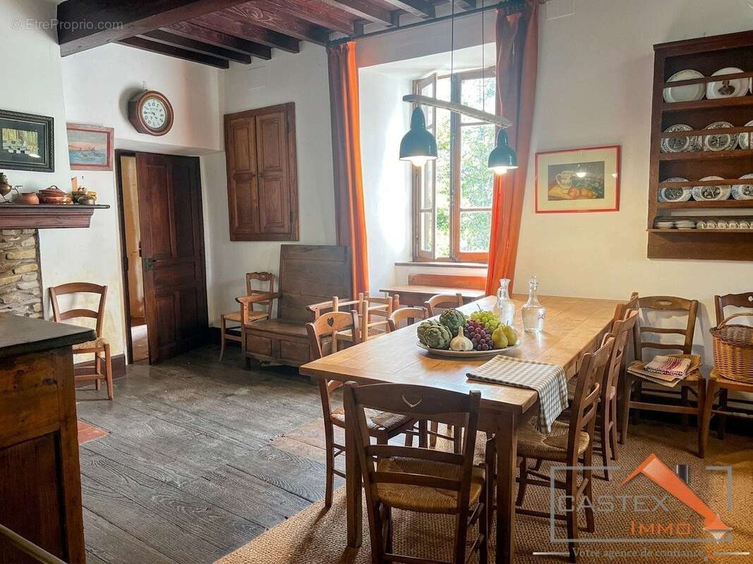 Maison à ARBAS