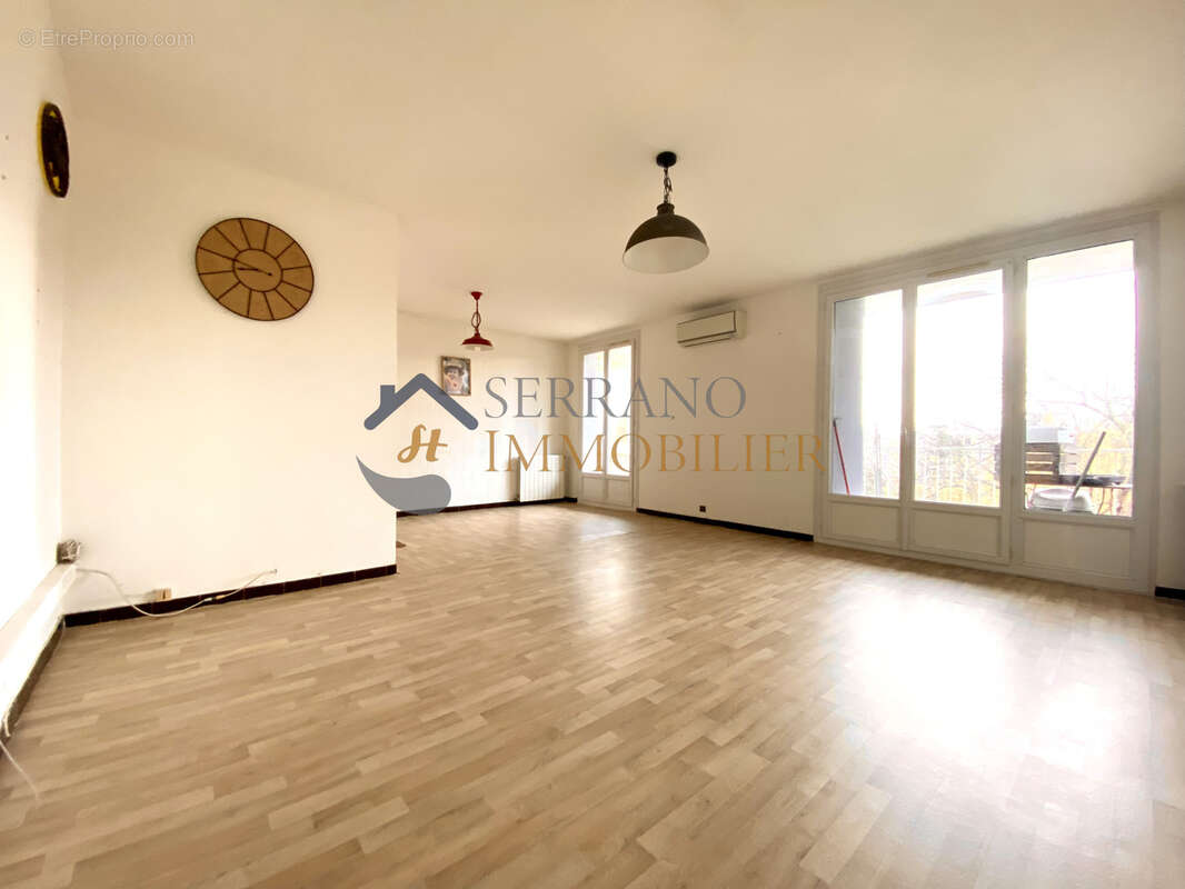 Appartement à TARASCON