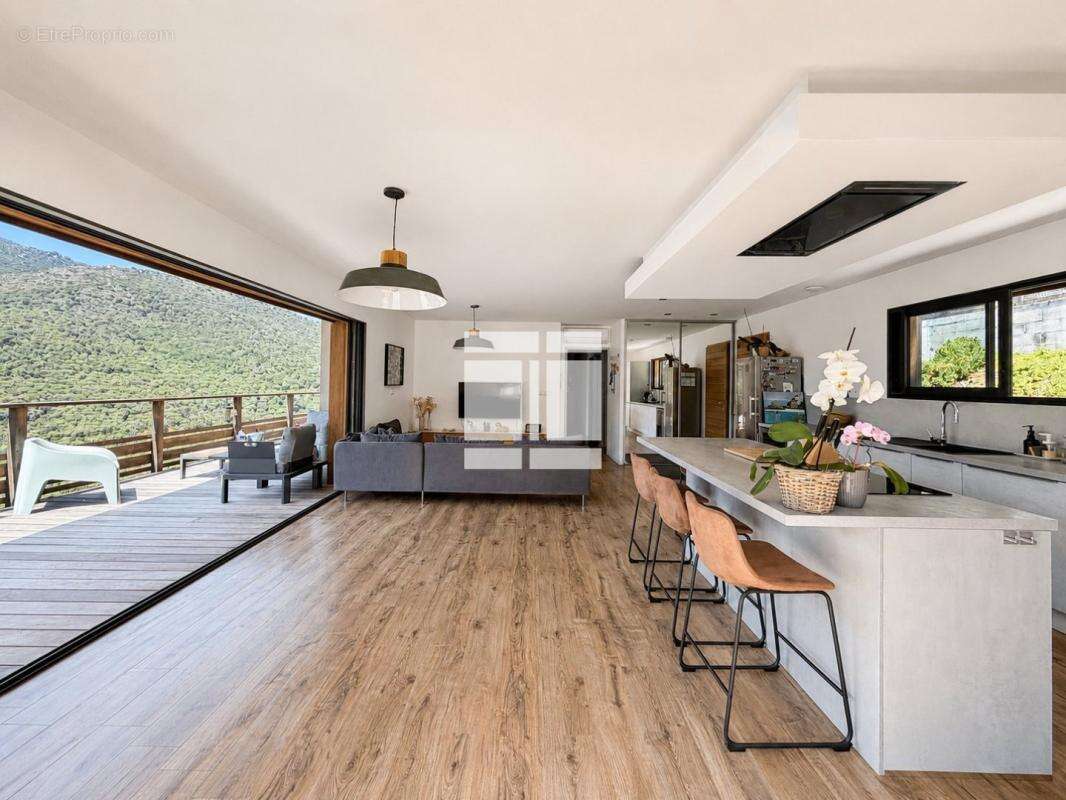 Villa contemporaine de plain-pied avec T2 et studio - photo 6