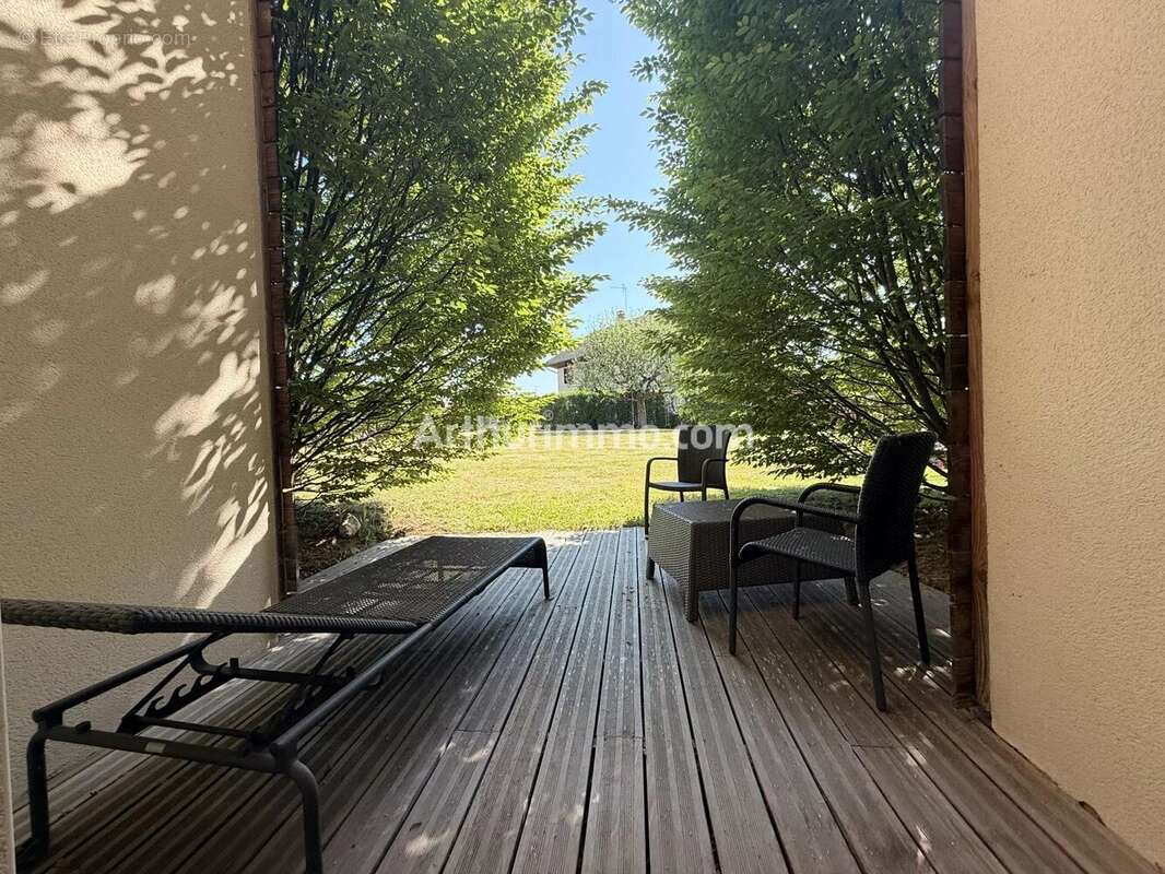 Appartement à COURLANS