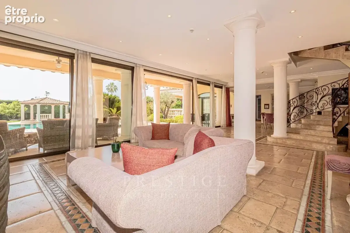 Cap d'Antibes, propriété luxueuse 7 pièces, piscine, garage, - photo 11