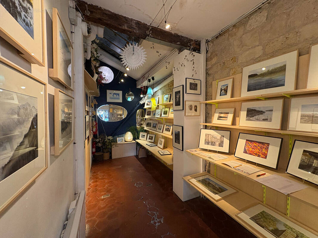 Commerce à PARIS-19E