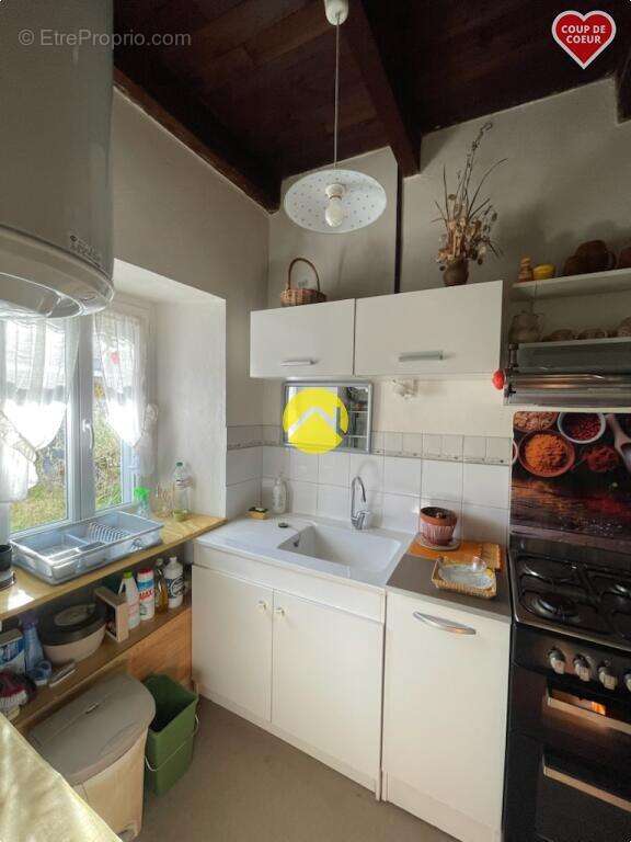 Maison 8 pièces 124 m² à vendre à Pierrefort (15230) - photo 9