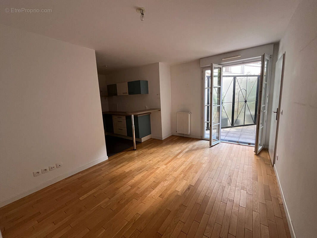 Appartement à CHAVILLE